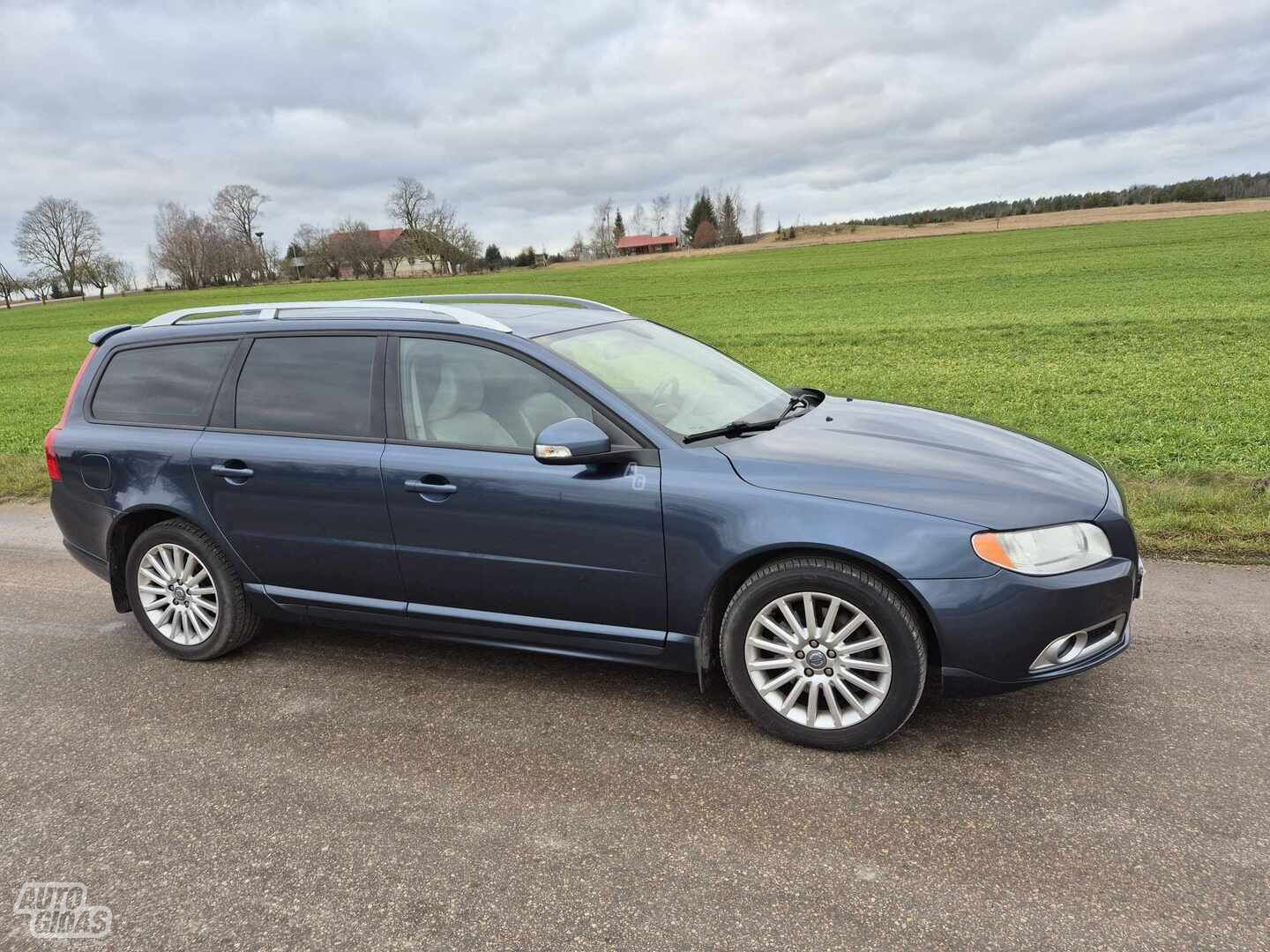 Volvo V70 D5  is Olandijos 2008 y