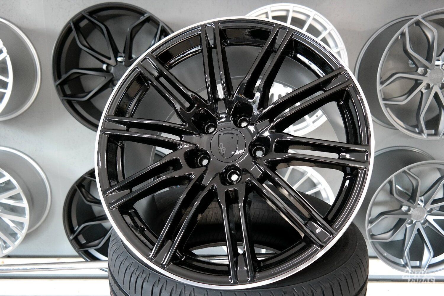 Autowheels Porsche Turbo III Style 911 light alloy R21 rims