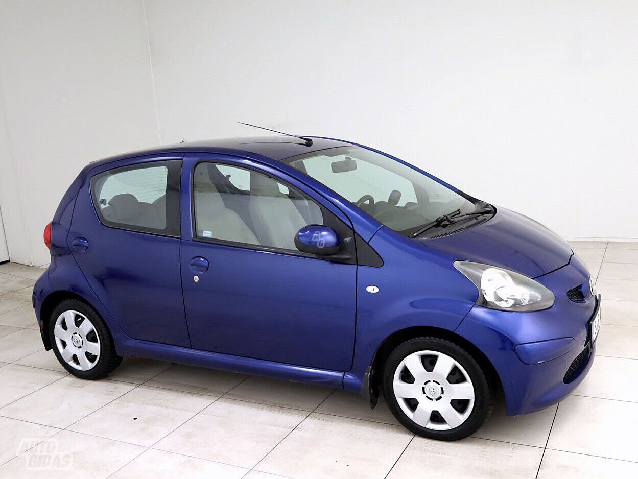 Toyota Aygo 2007 г Хэтчбек