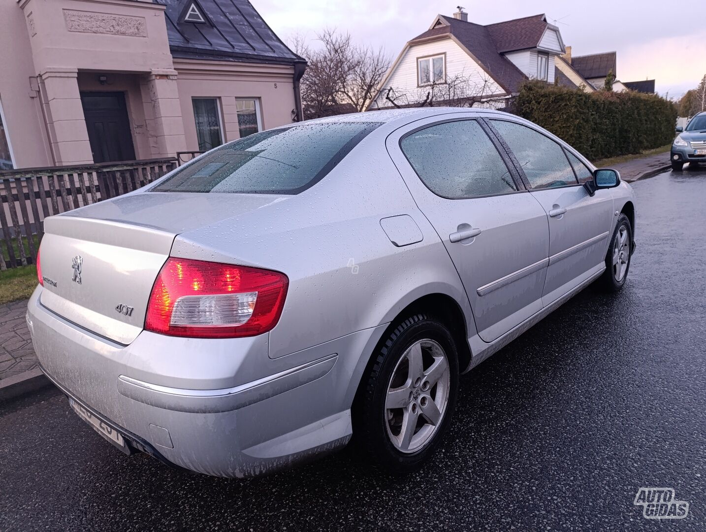 Peugeot 407 2009 y Sedan