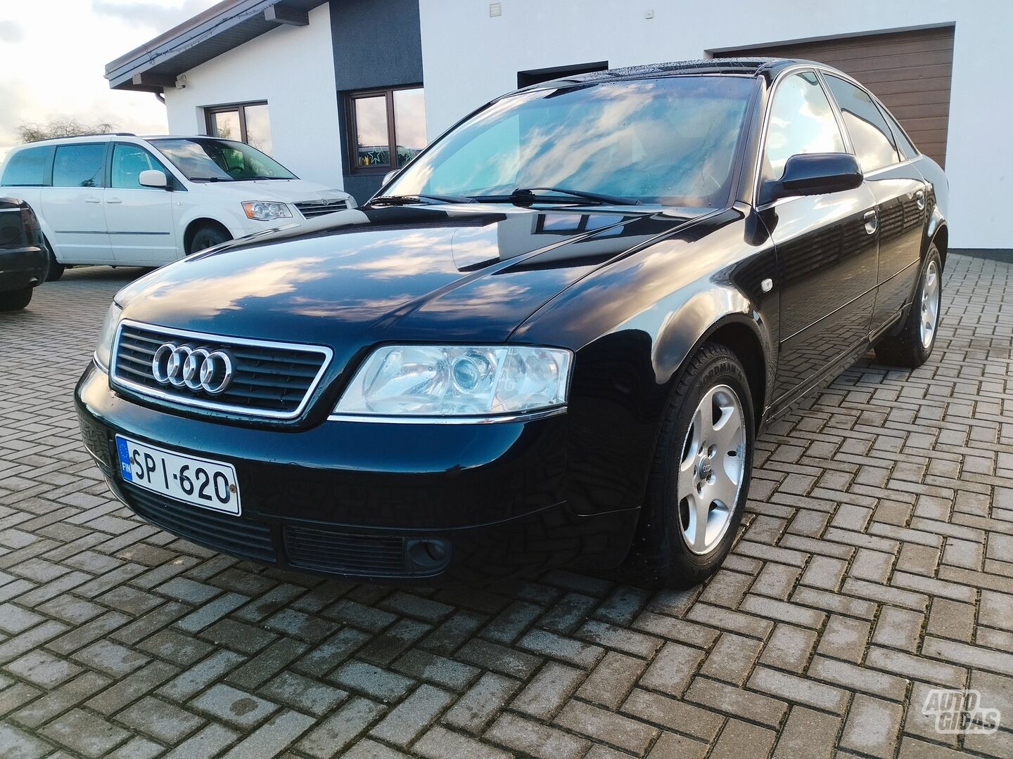 Audi A6 2000 m Sedanas