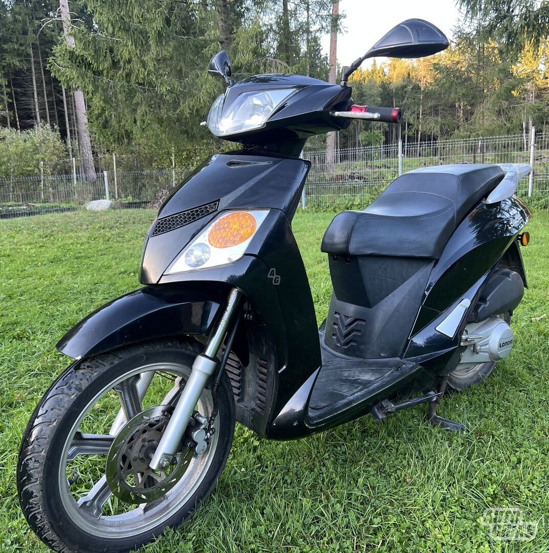 Loncin 2010 y Touring / Sport Touring motorcycle