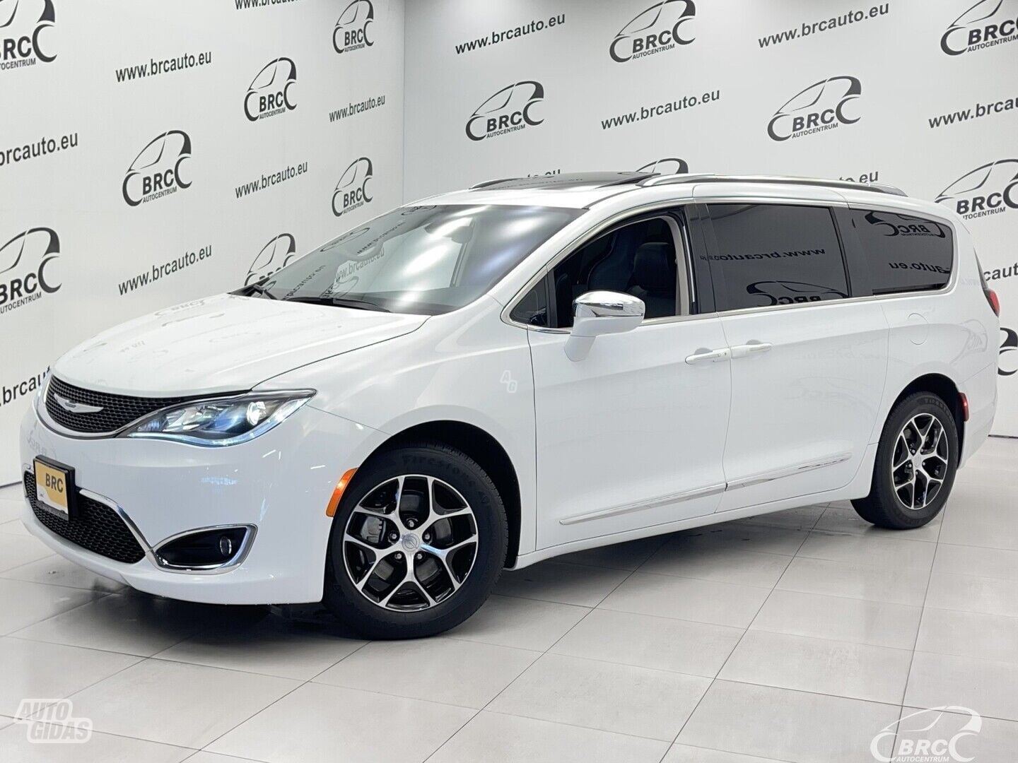 Chrysler Pacifica 3.6i Limited Automat 2020 г