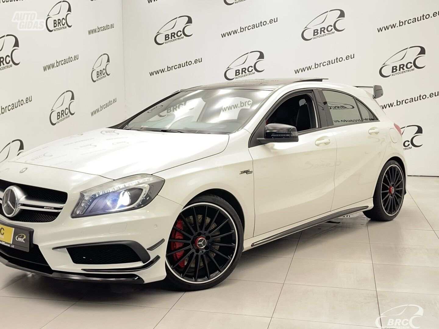 Mercedes-Benz A45 AMG 4Matic 2015 m