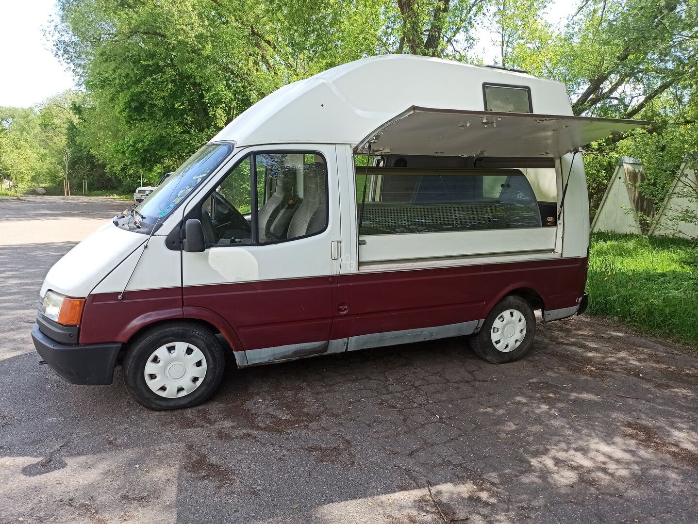 Ford Transit 1988 m Keleivinis mikroautobusas