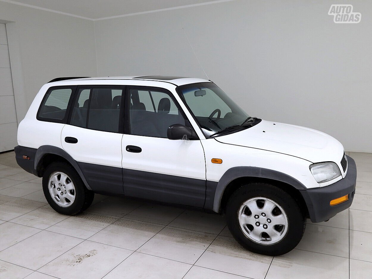 Toyota RAV4 1997 y Off-road / Crossover