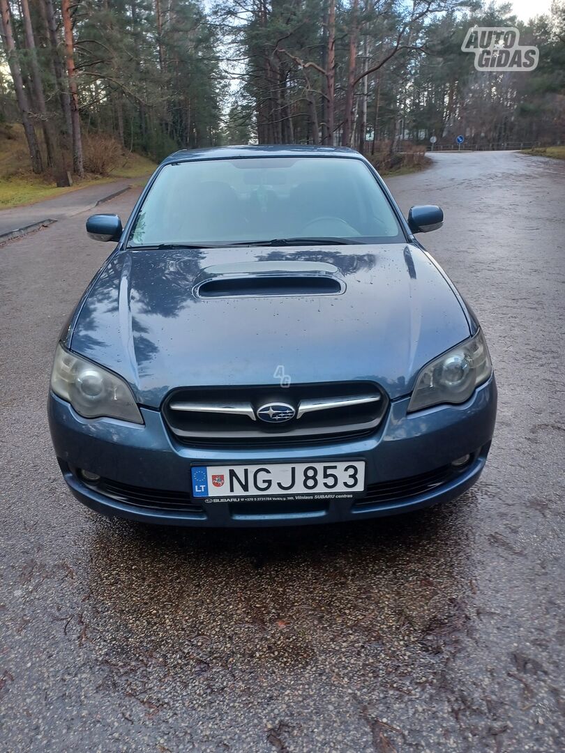 Subaru Legacy 2005 г Седан