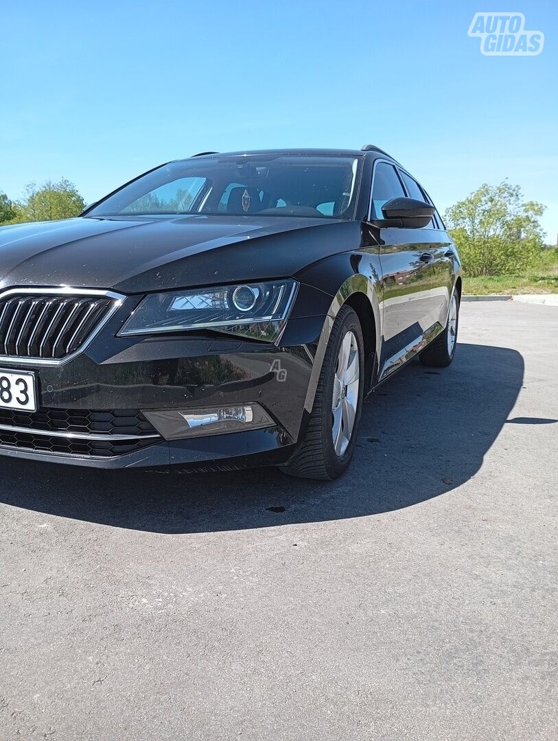 Skoda Superb 2016 m Universalas