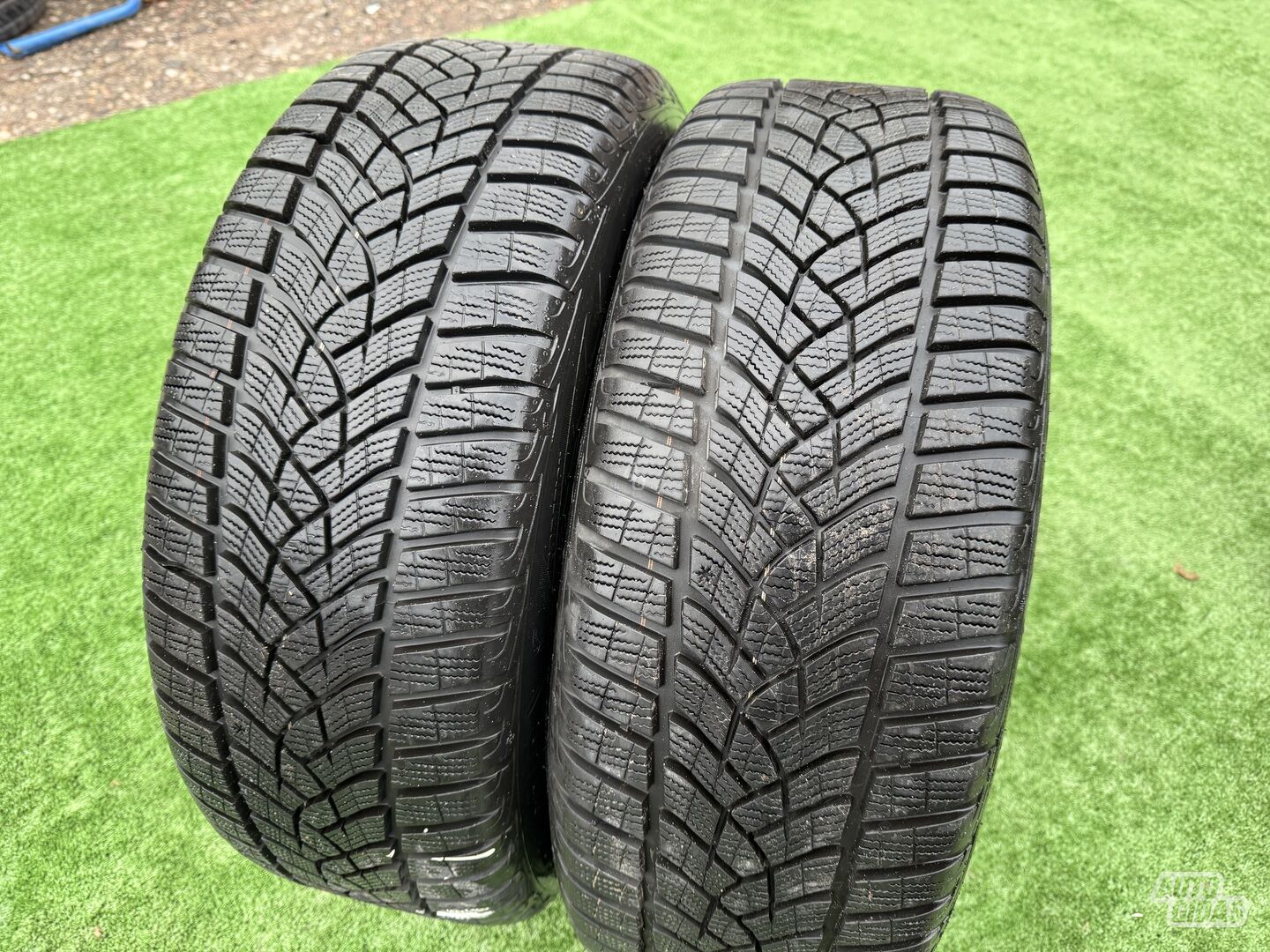 Goodyear Siunciam, 8mm 2018m R18 winter tyres passanger car