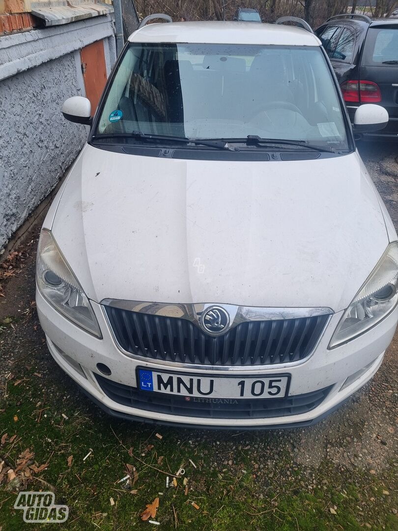 Skoda Fabia 2011 г Универсал