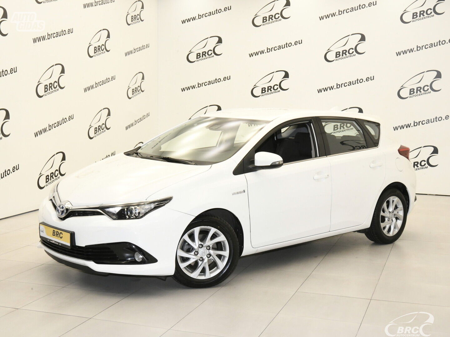 Toyota Auris 1.8 Hybrid Automatas 2019 m