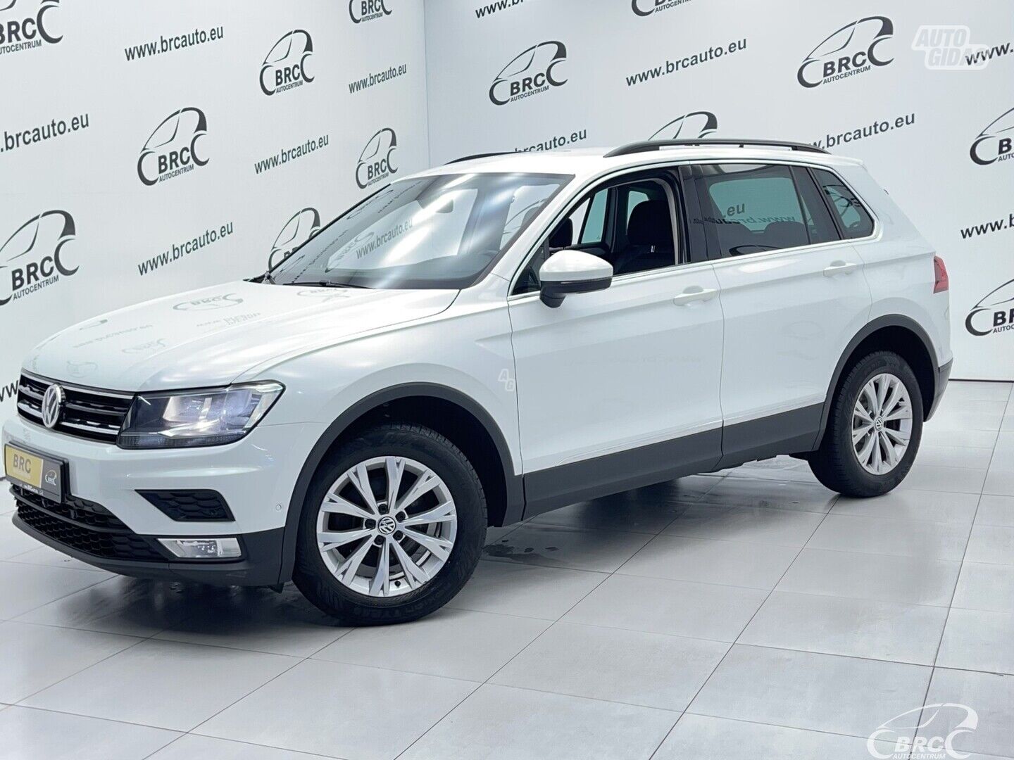 Volkswagen Tiguan 2.0TDI 4Motion Autom 2017 г