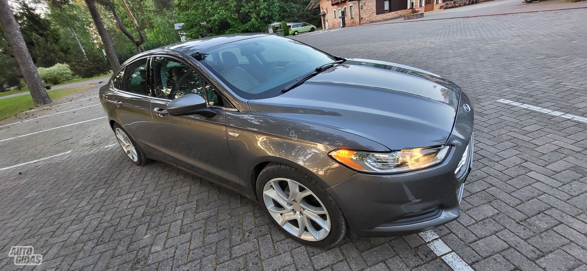 Ford Fusion 2013 г Седан