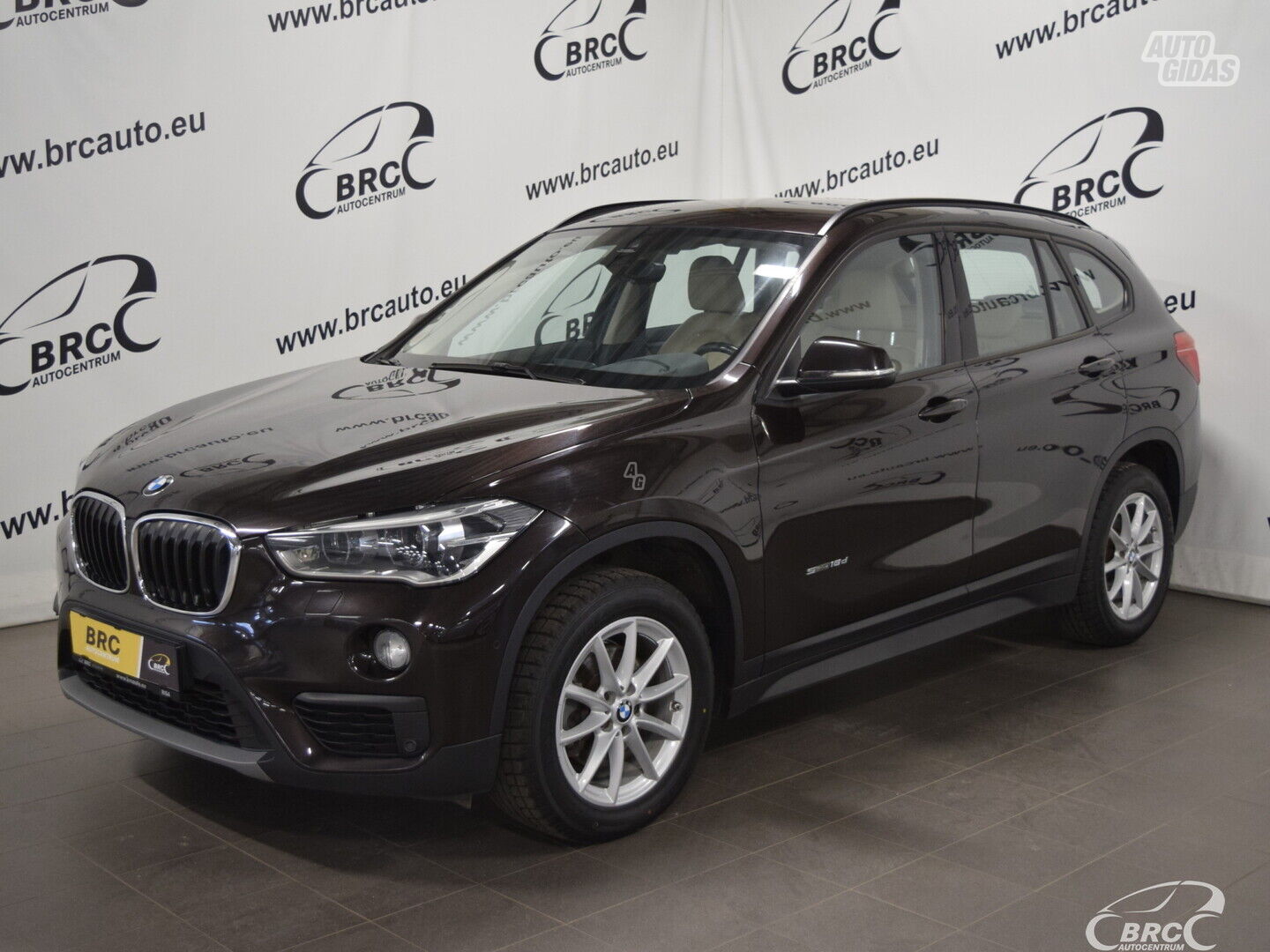 Bmw X1 sDrive 18D A/T 2016 y