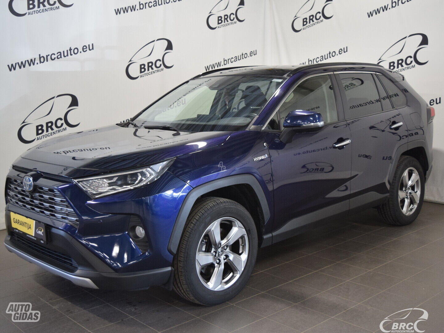 Toyota RAV4 Hybrid A/T 2019 y