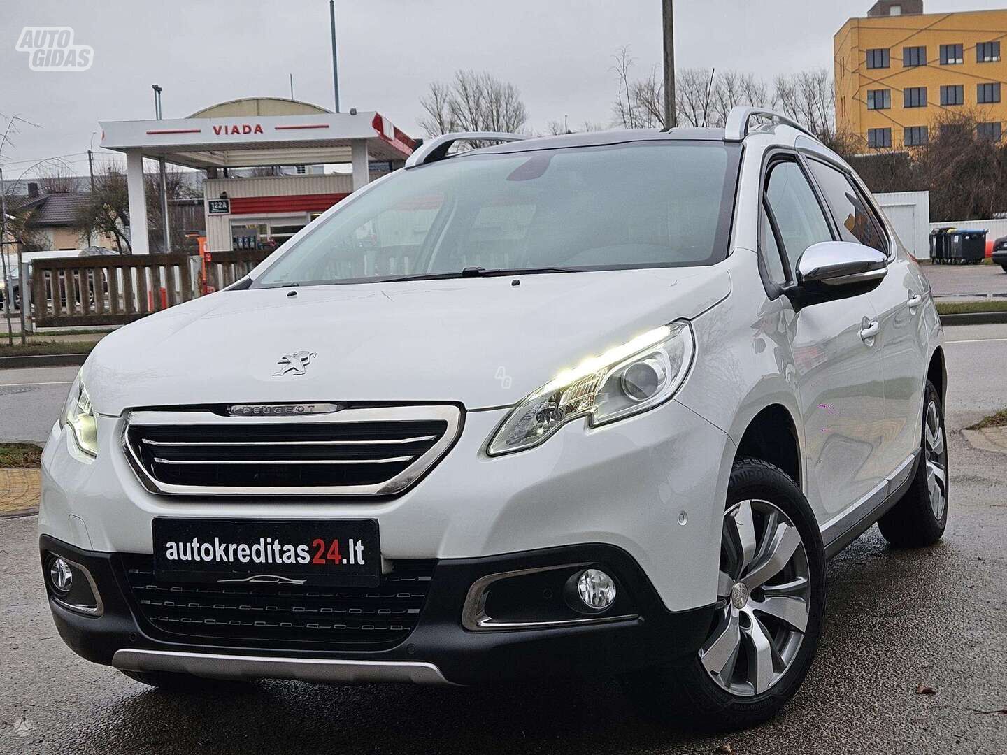 Peugeot 2008 2015 y Off-road / Crossover