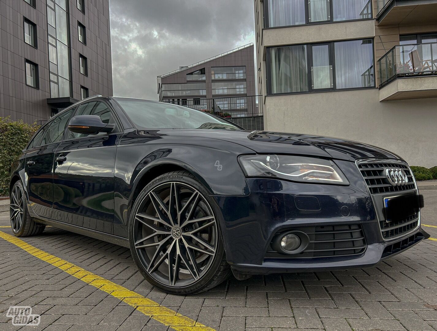 Audi A4 2011 m Universalas