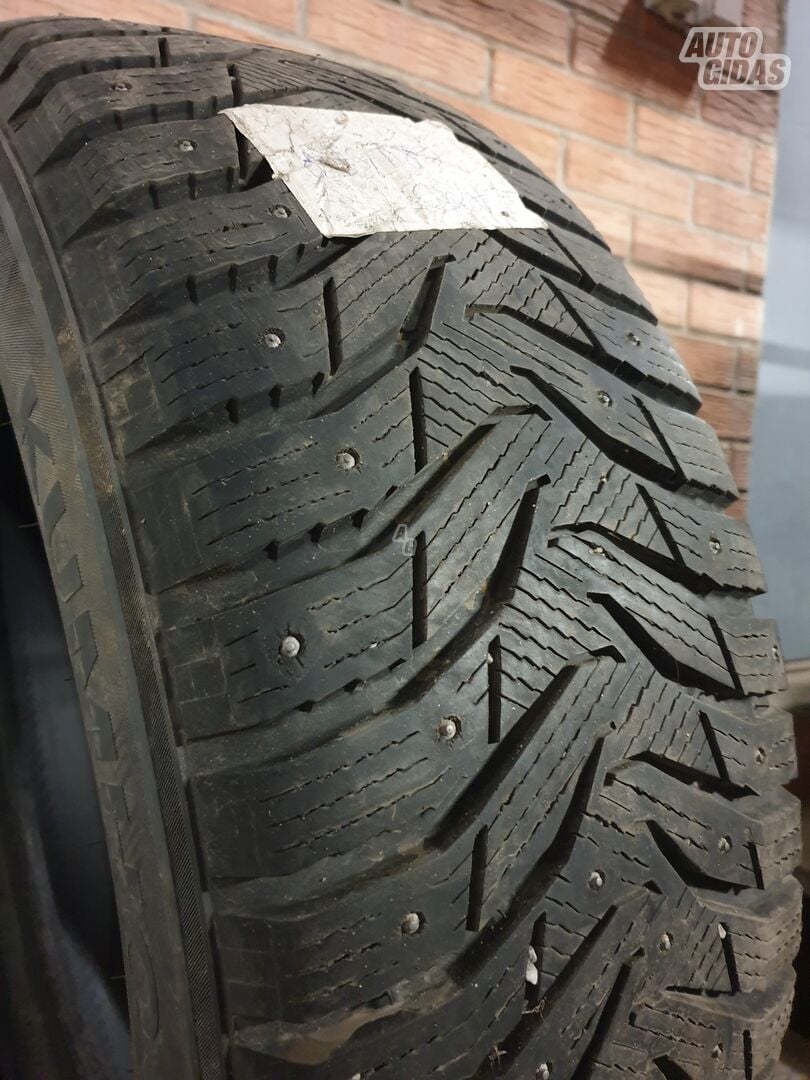 Kumho 8mm R17 winter tyres passanger car