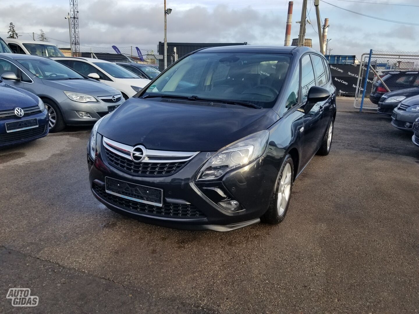 Opel Zafira Tourer 2017 y Wagon