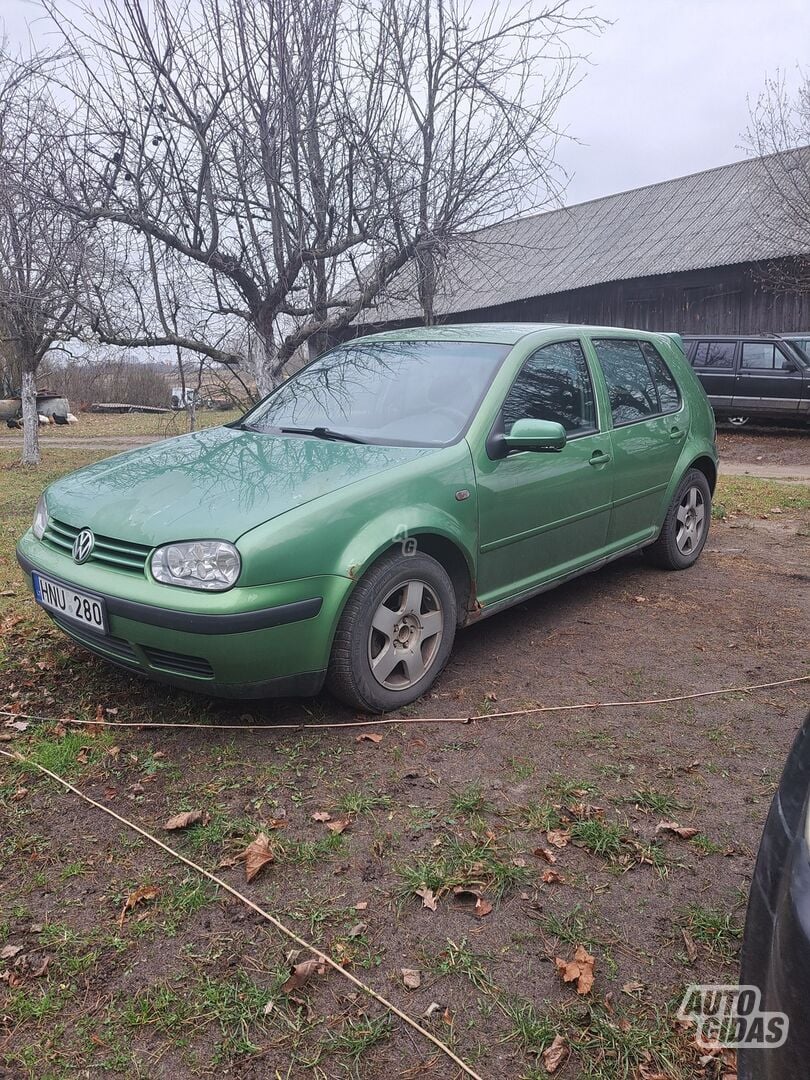 Volkswagen Golf 1998 y Hatchback