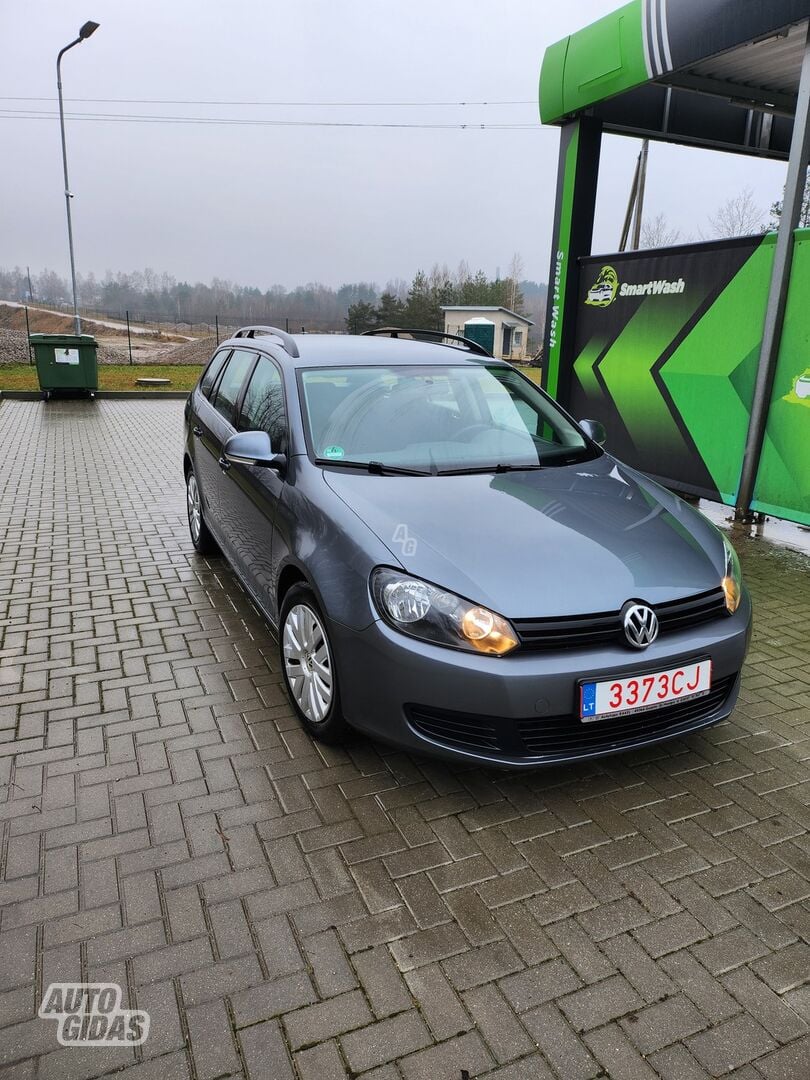 Volkswagen Golf 2011 г Универсал