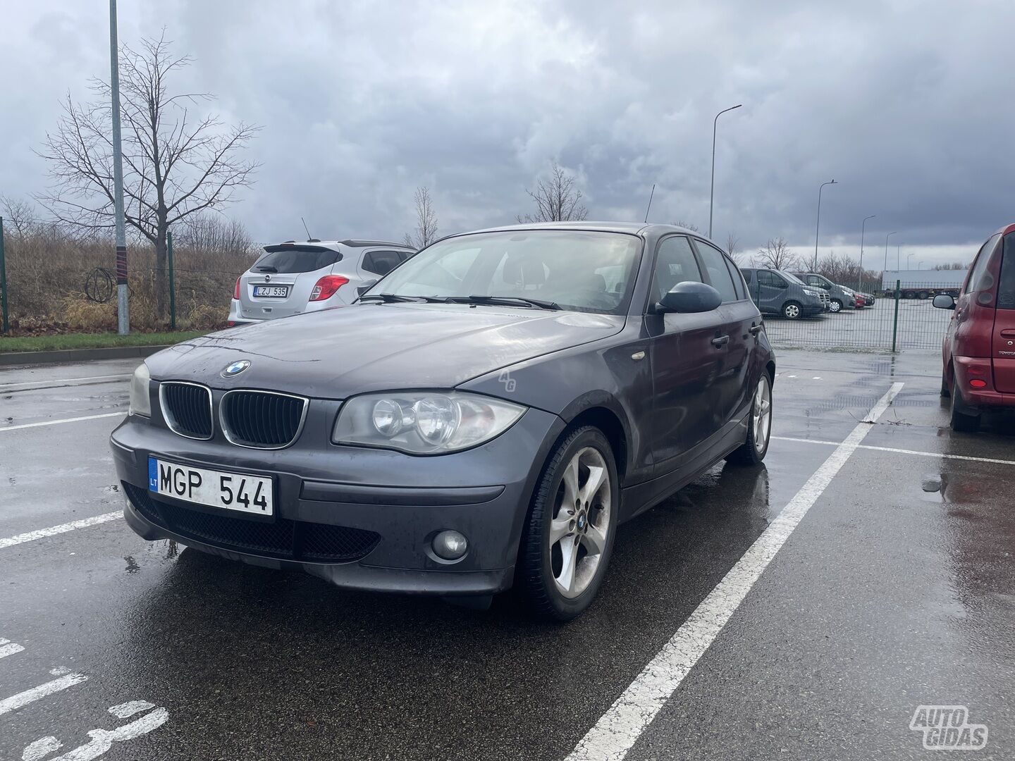 Bmw 118 2006 г Хэтчбек