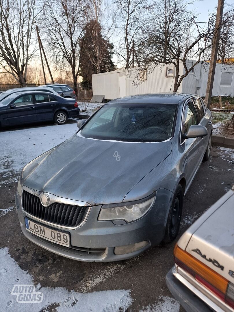 Skoda Superb 2009 m Sedanas