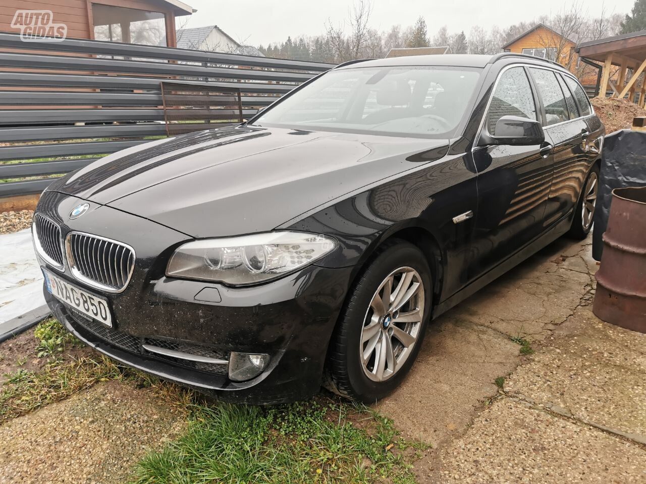 Bmw 525 2011 m Universalas