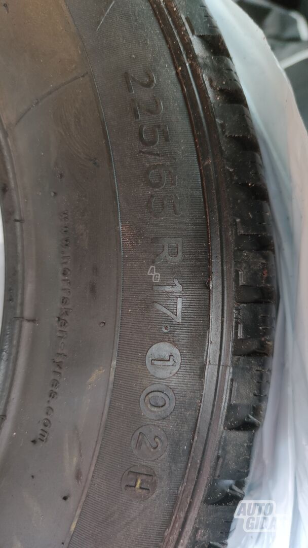 R17 winter tyres passanger car