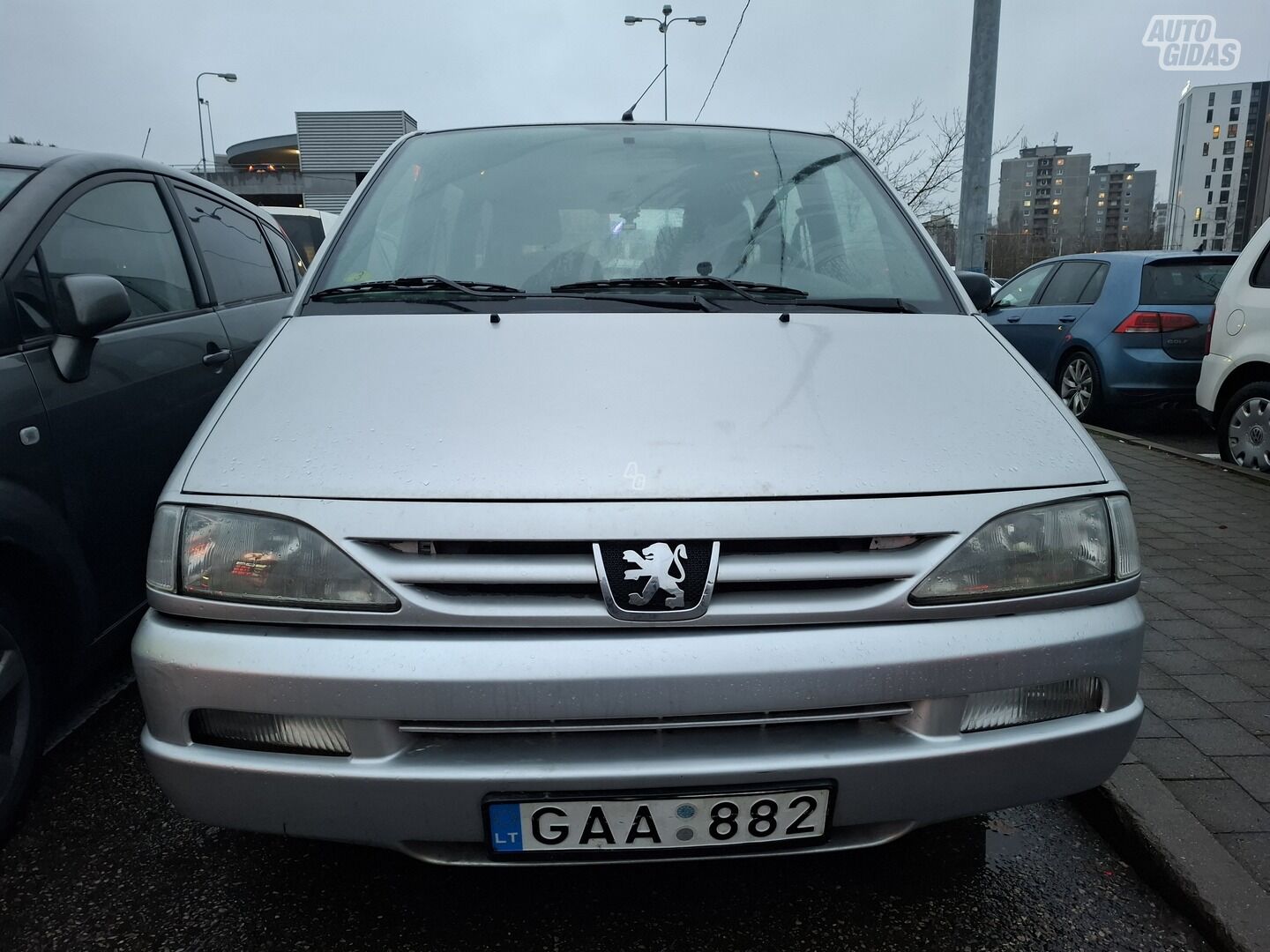 Peugeot 806 2000 y Hatchback