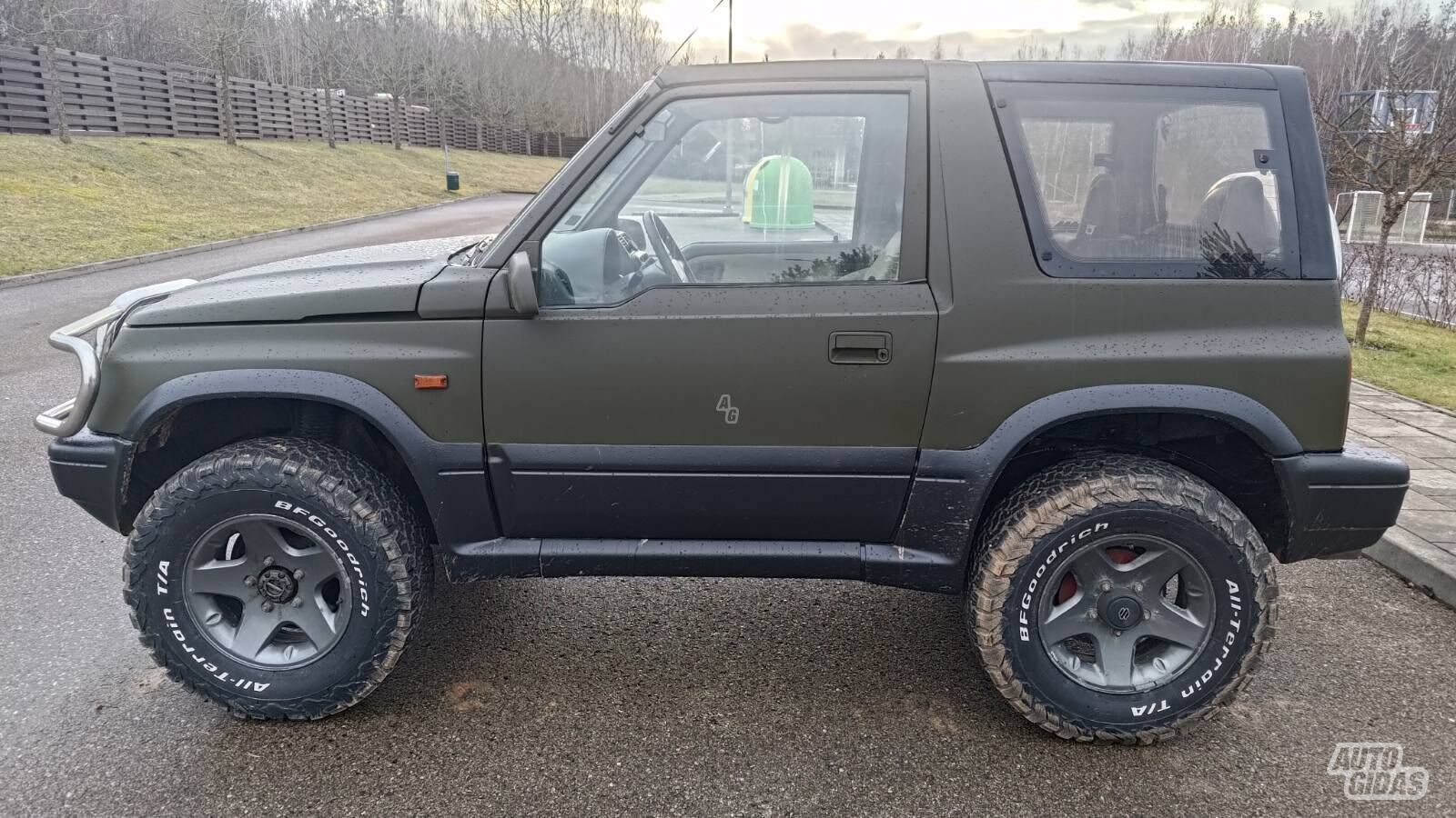 Suzuki Vitara 1998 m Visureigis / Krosoveris