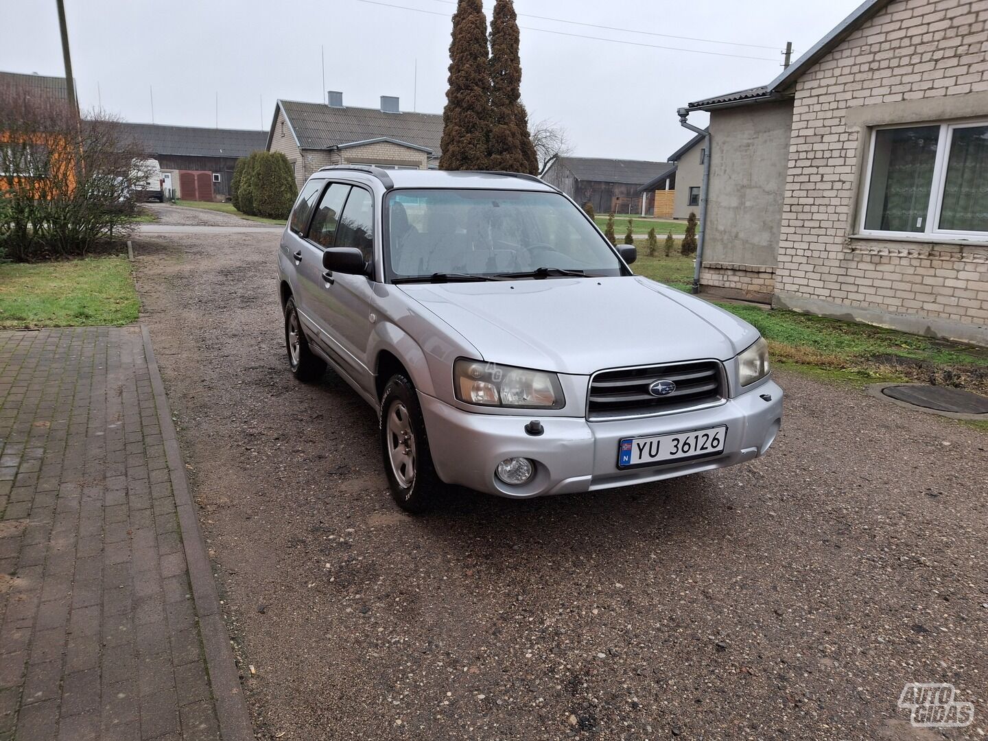 Subaru Forester 2004 m Universalas