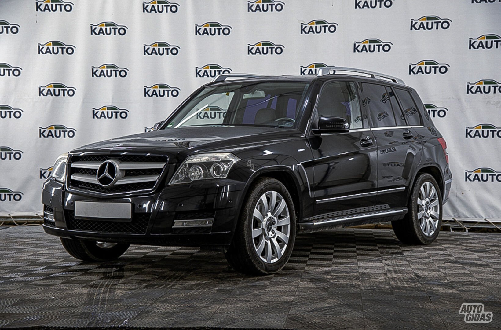 Mercedes-Benz GLK250 2011 г Внедорожник / Кроссовер