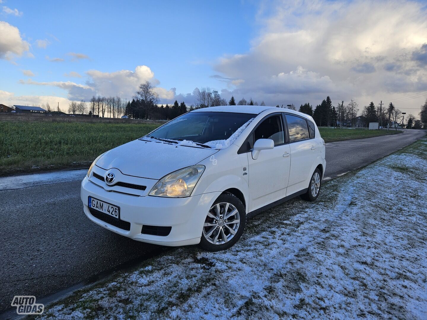 Toyota Corolla Verso 2005 y Van