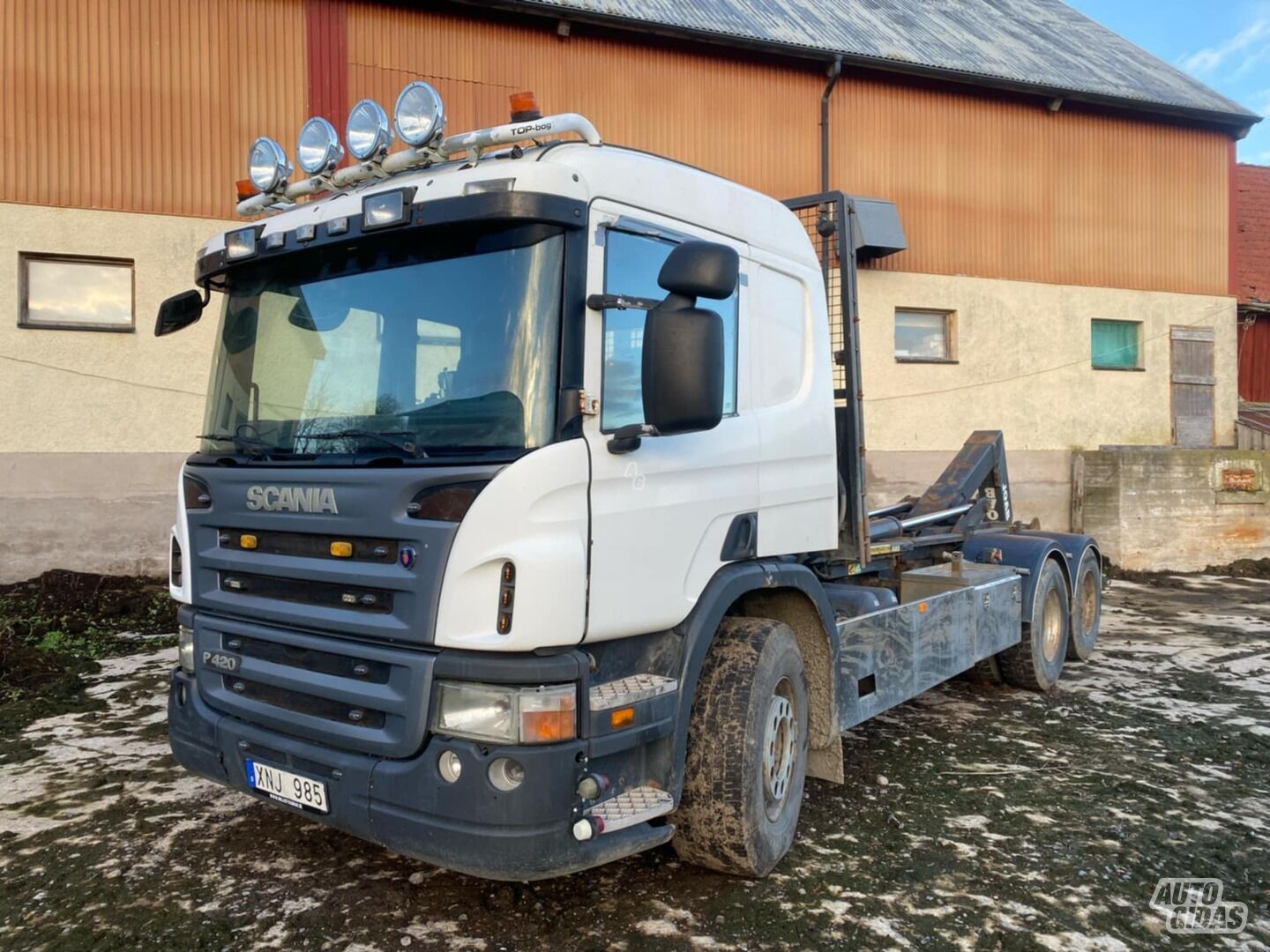 Scania 380 2005 m Kont. platforma