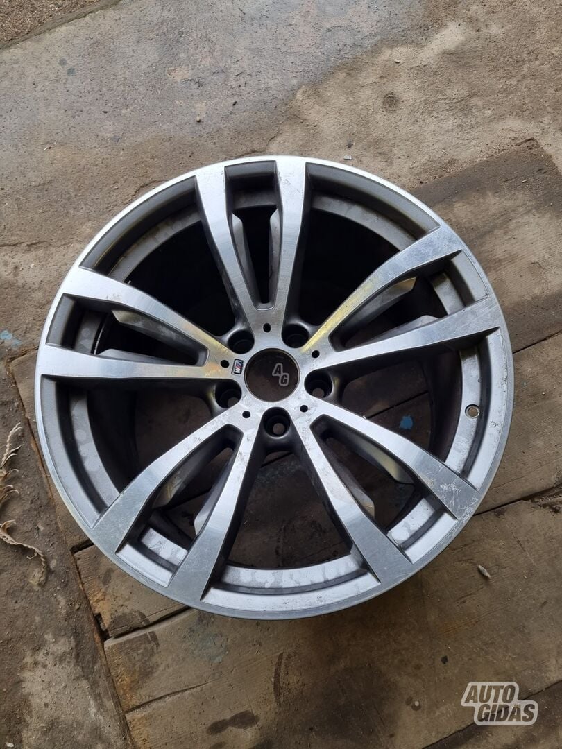 Light alloy R20 rims