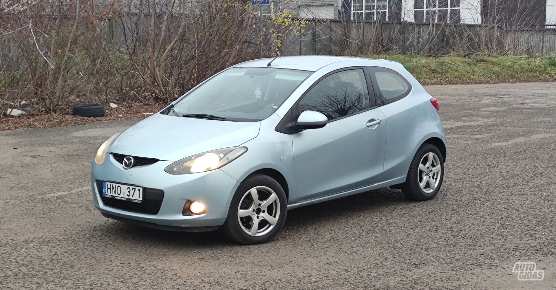 Mazda 2 2008 y Hatchback