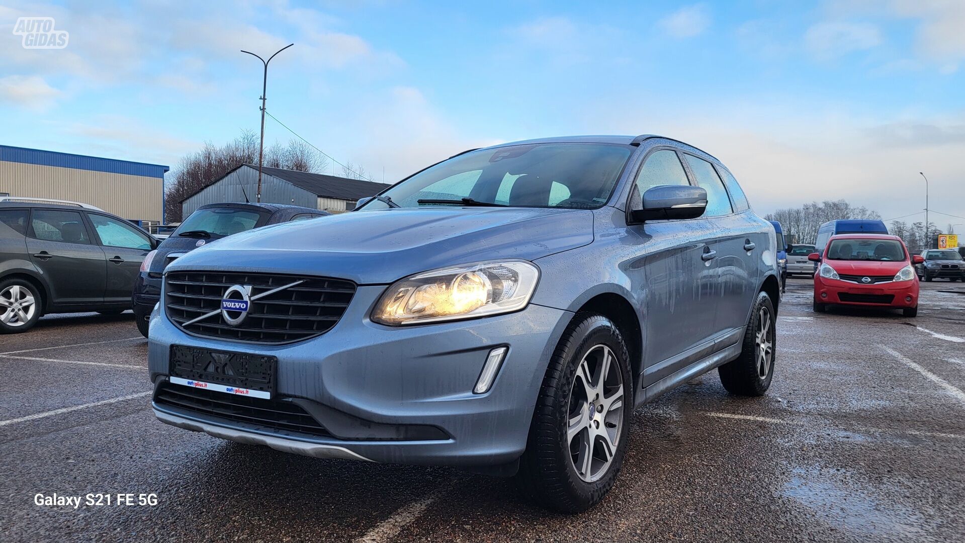 Volvo XC60 2018 г Внедорожник / Кроссовер