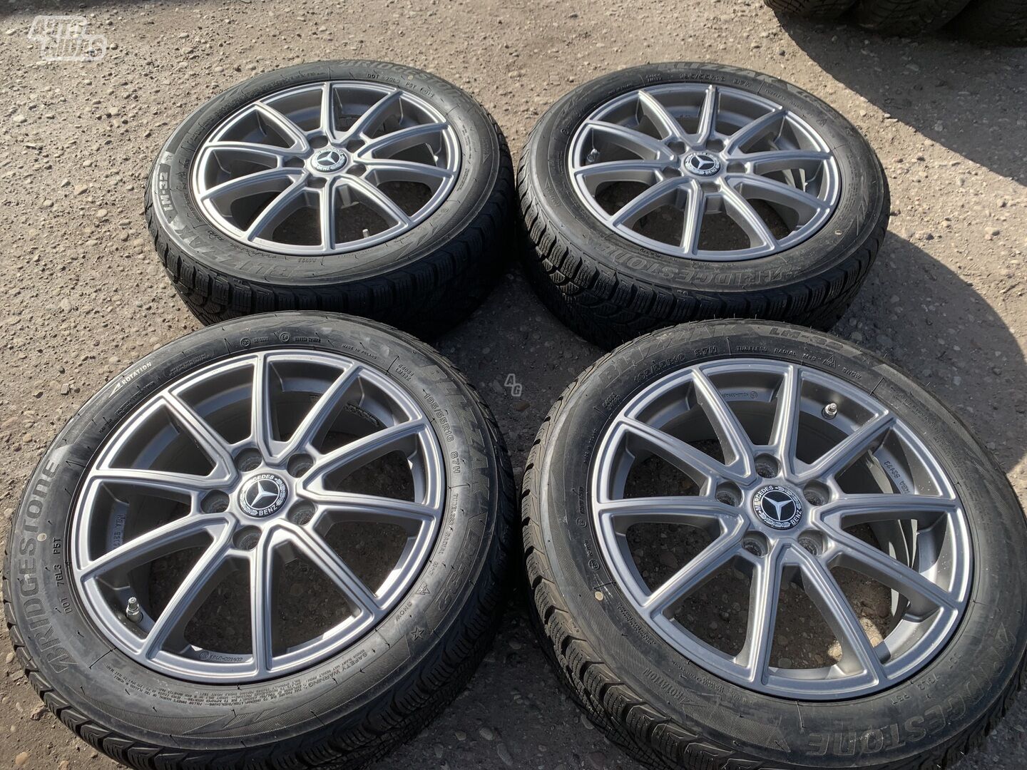 Mercedes-Benz Siunciam, 6.5J ET54 light alloy R16 rims