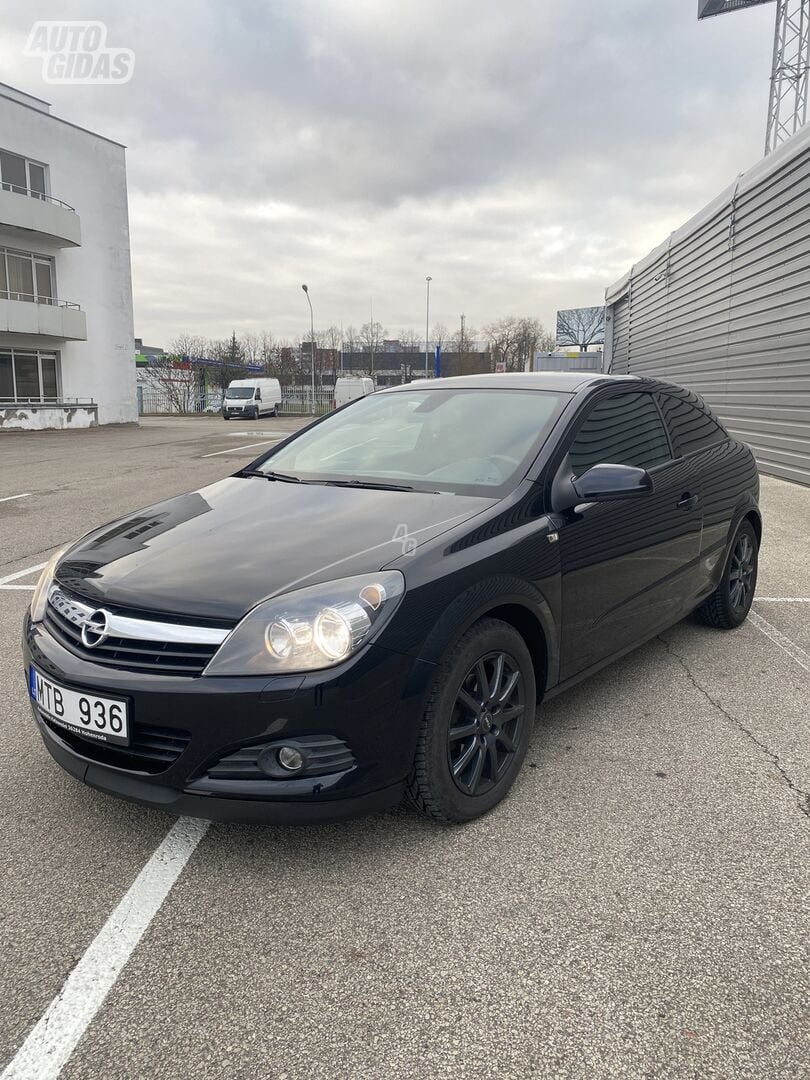 Opel Astra GTC 2006 m