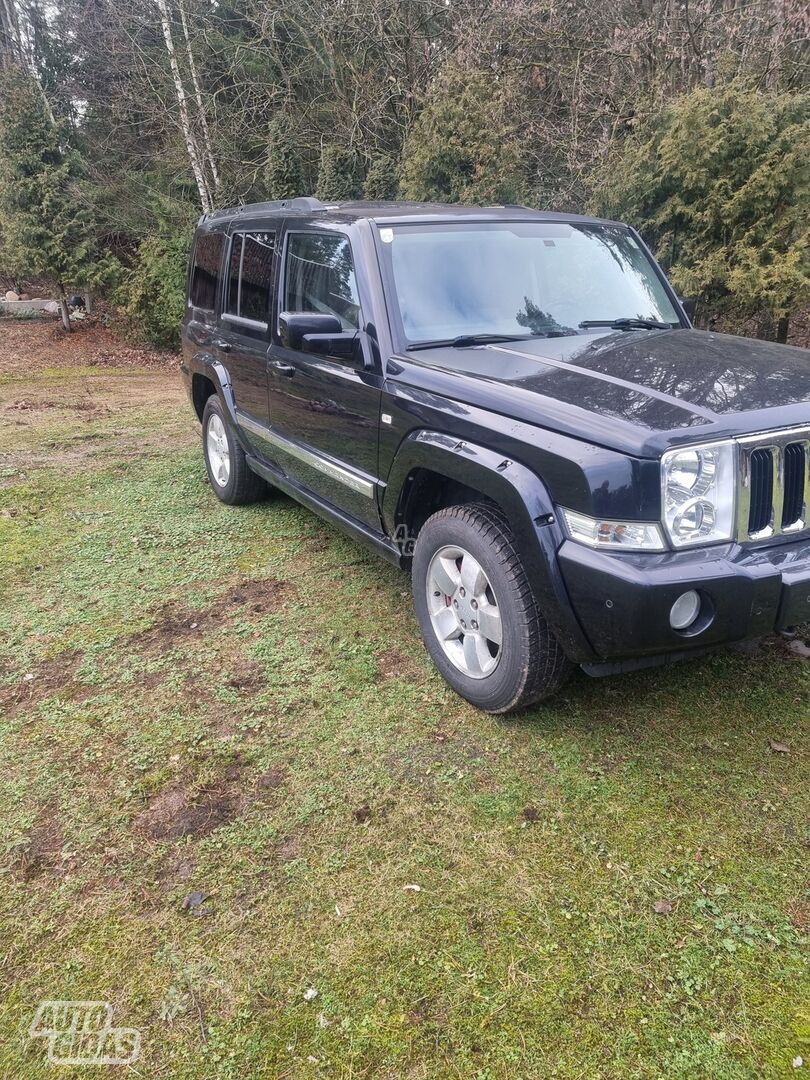 Jeep Commander 2006 y Off-road / Crossover