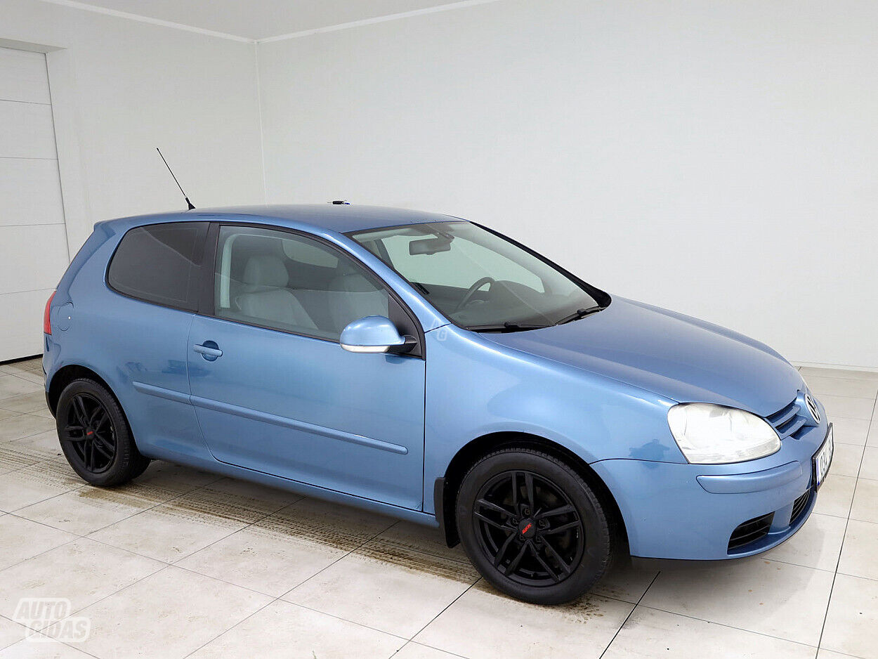 Volkswagen Golf 2006 г Хэтчбек