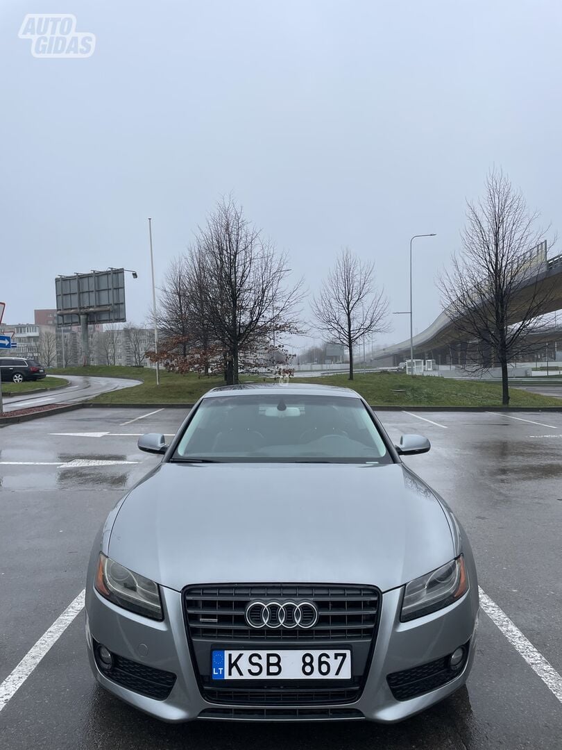 Audi A5 2010 m Coupe