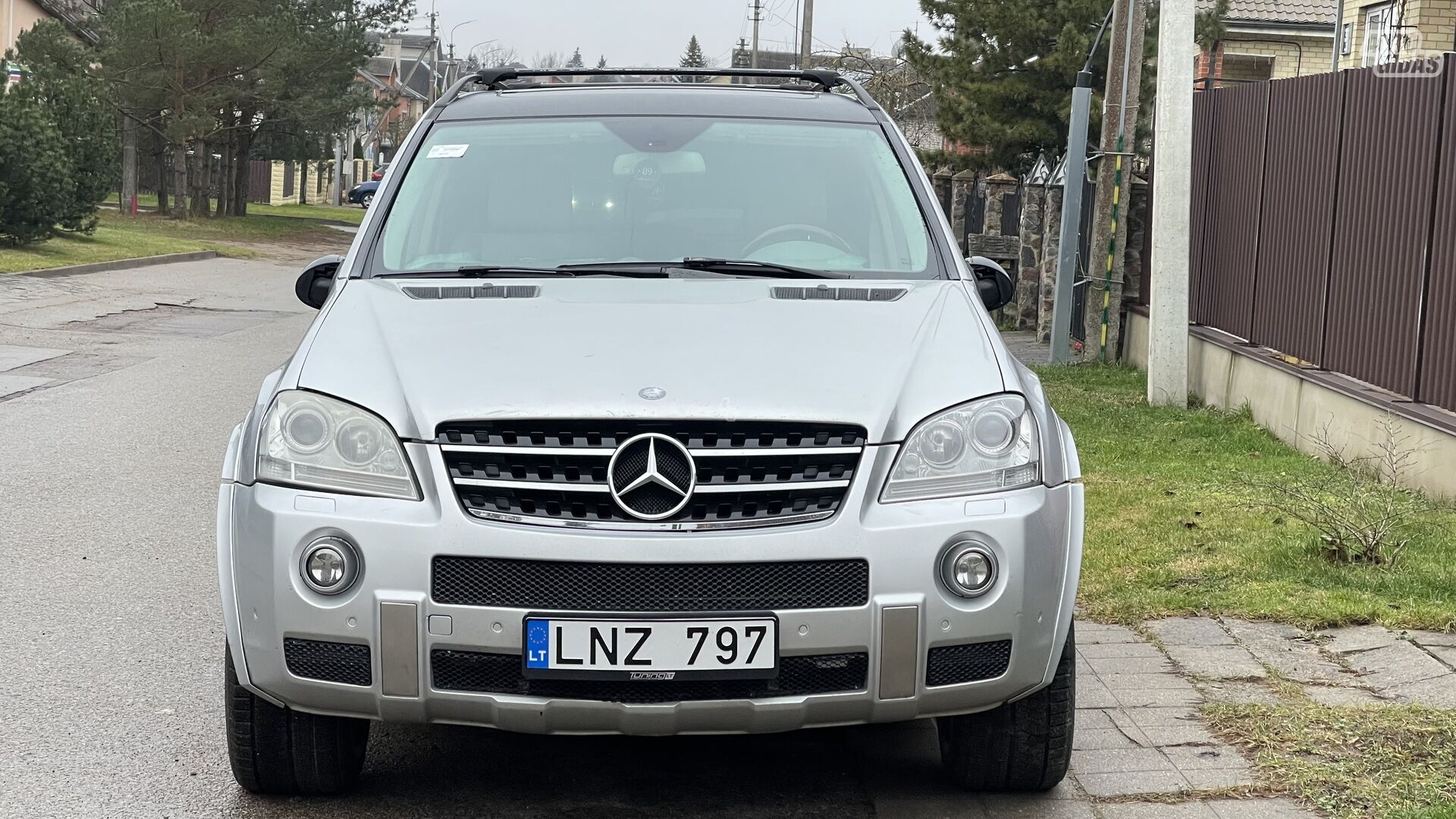 Mercedes-Benz ML 63 AMG AMG 2007 y