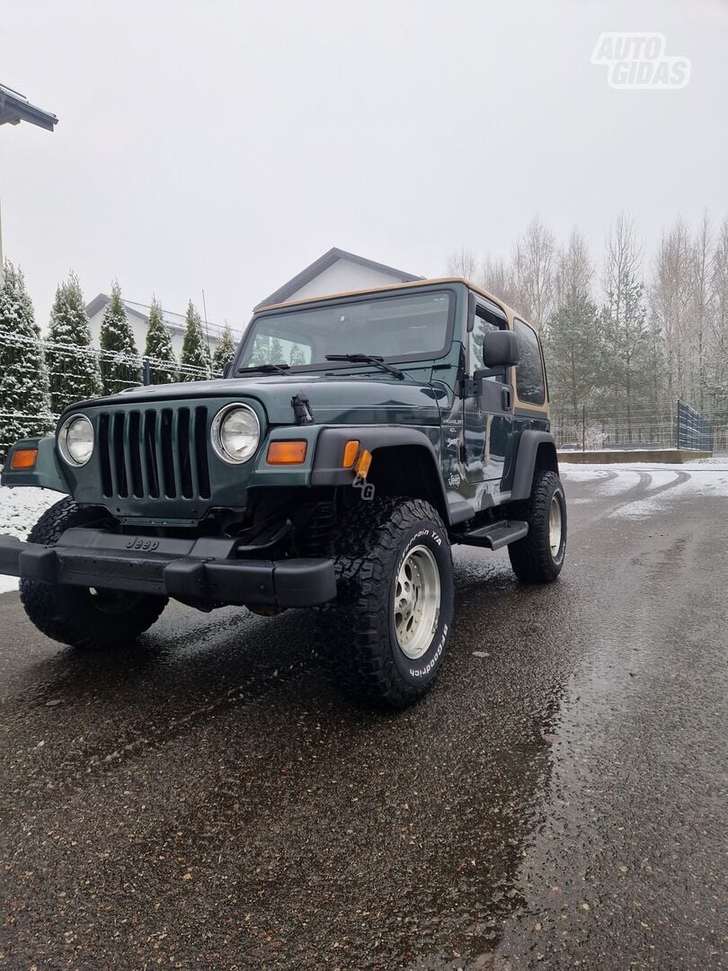 Jeep Wrangler 1999 y Off-road / Crossover