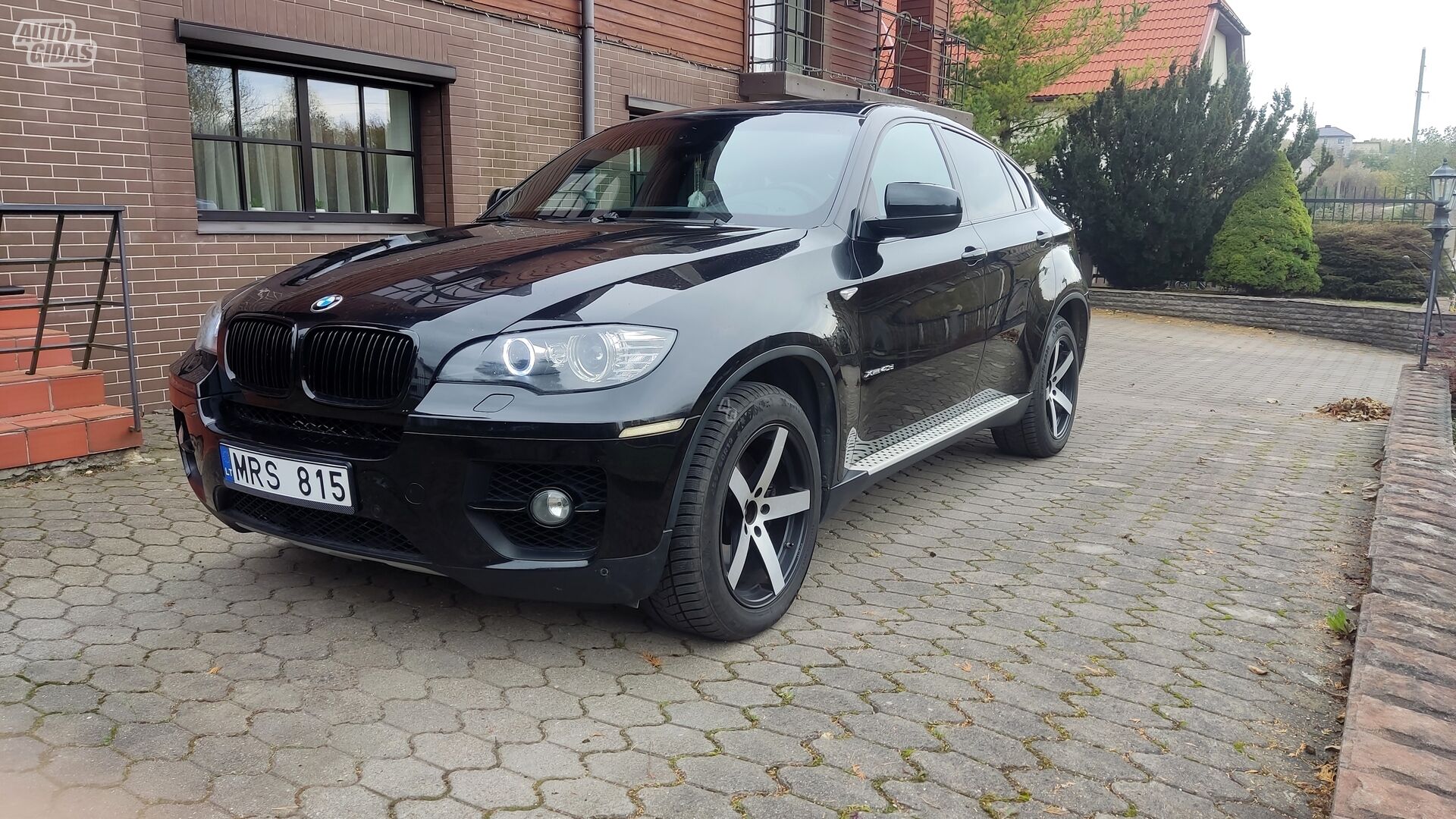 Bmw X6 2011 г Внедорожник / Кроссовер