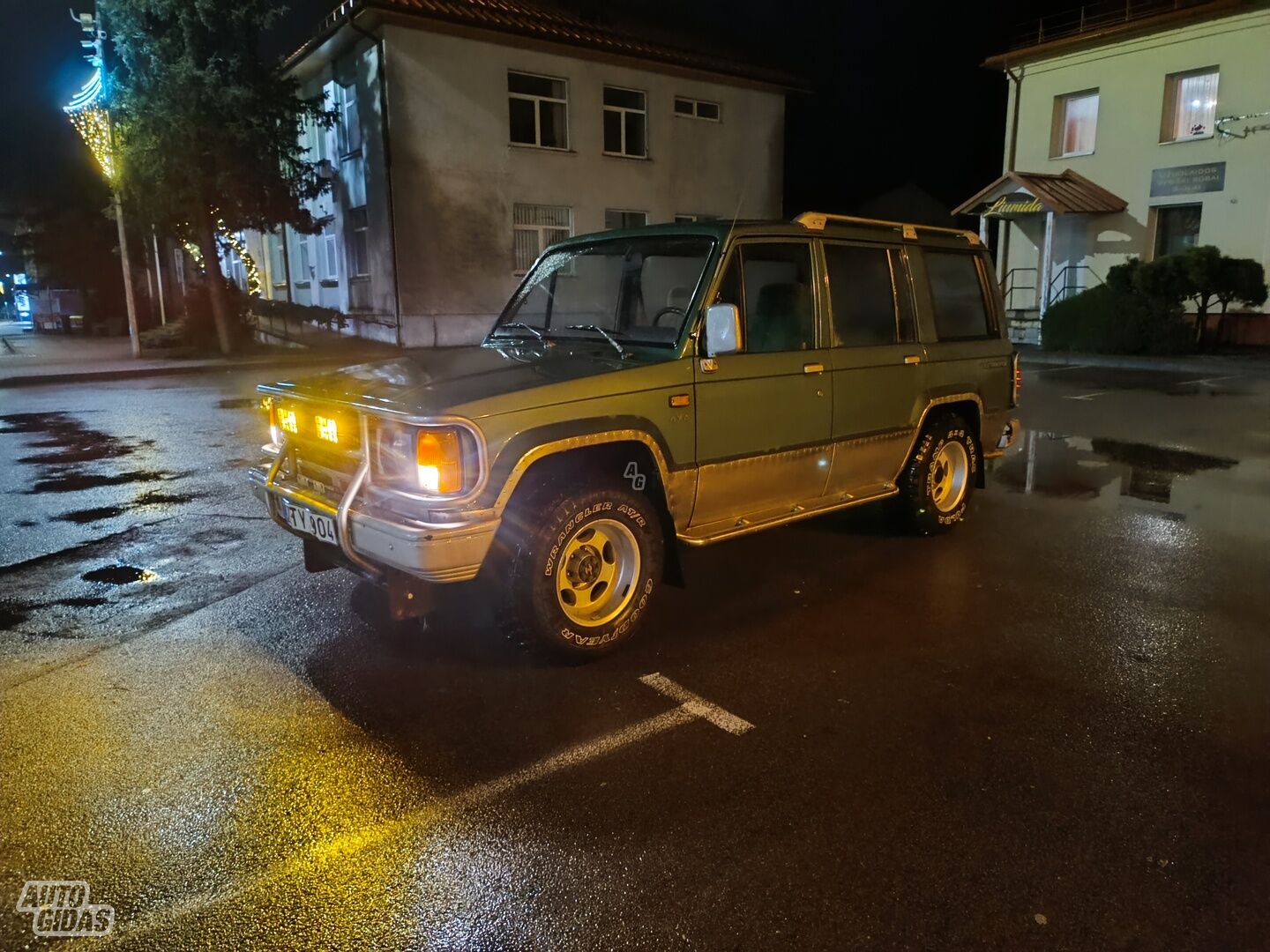 Isuzu Trooper 1985 г Внедорожник / Кроссовер