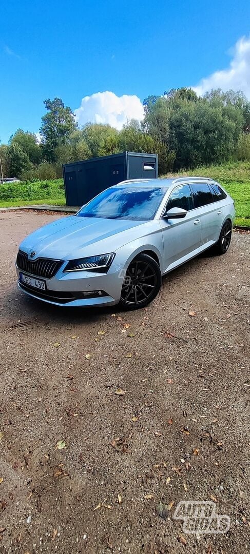 Skoda Superb 2016 m Universalas