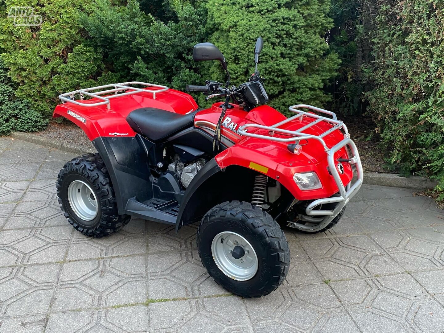 Bombardier Rally 2006 y ATV motorcycle