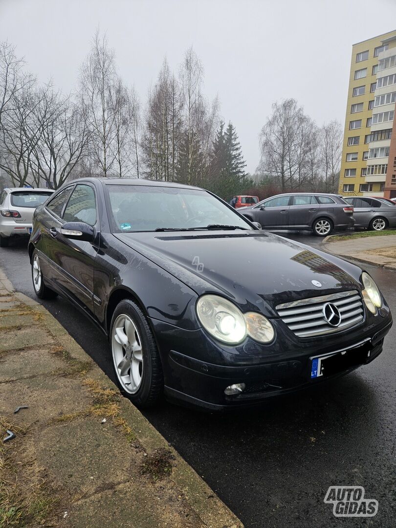 Mercedes-Benz C 200 2004 m Coupe